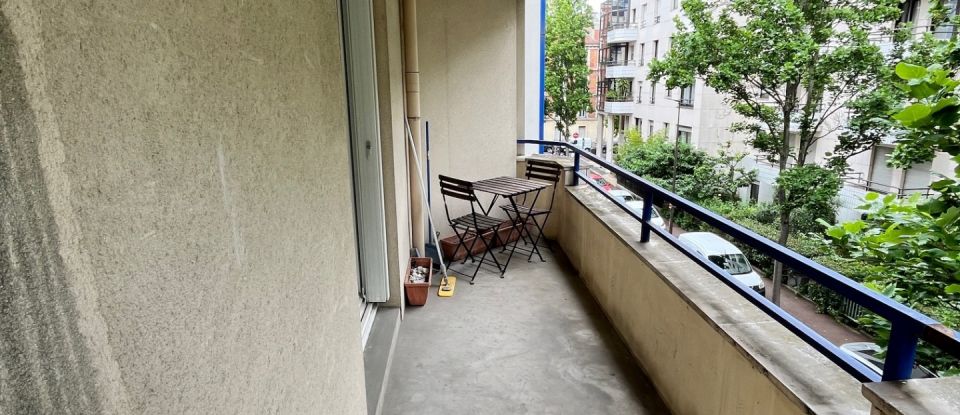 Appartement 3 pièces de 71 m² à Suresnes (92150)