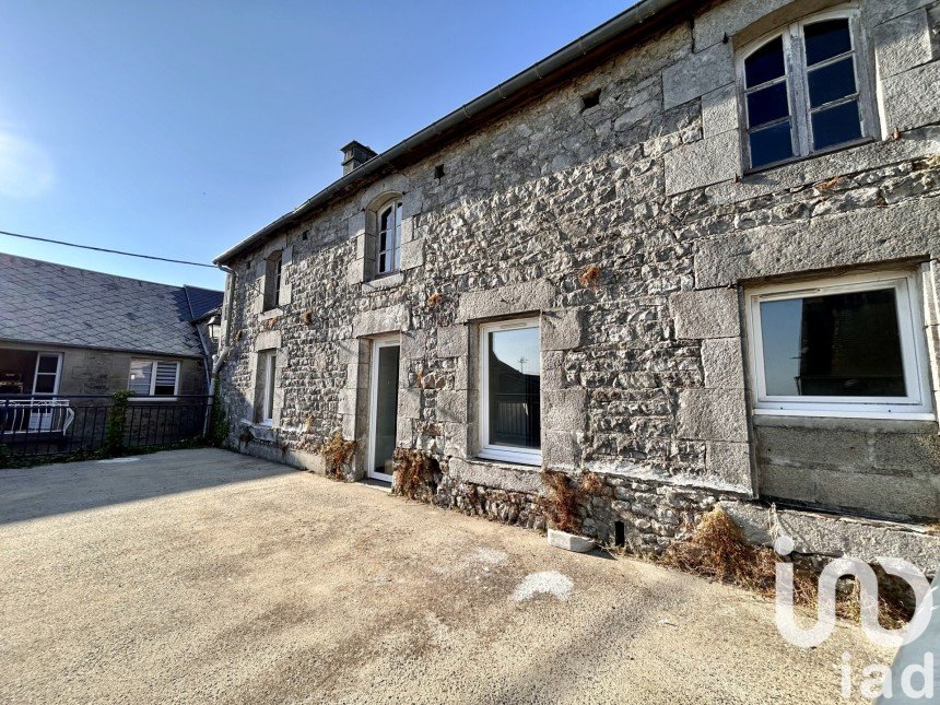 Duplex 5 pièces de 167 m² à Montmartin-sur-Mer (50590)