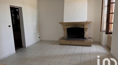 Maison 4 pièces de 99 m² à Lamarque (33460)