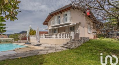 Traditional house 7 rooms of 224 m² in Marcellaz (74250)