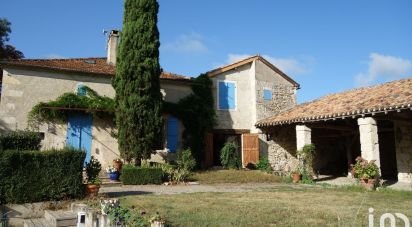 Mansion 9 rooms of 309 m² in Lectoure (32700)