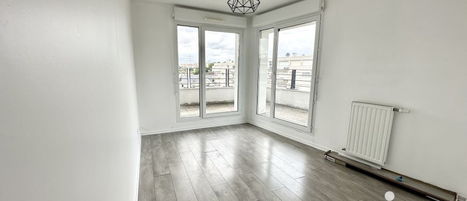 Apartment 5 rooms of 100 m² in Palaiseau (91120)