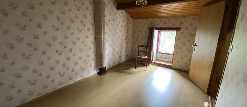 Village house 3 rooms of 86 m² in Les Herbiers (85500)