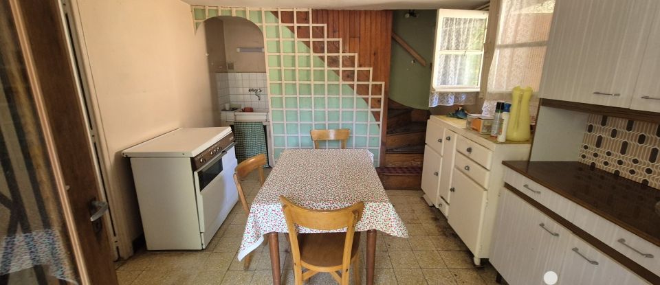 Traditional house 8 rooms of 102 m² in FLORAC (48400)