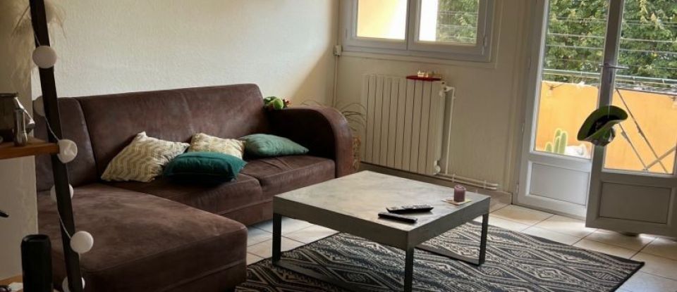 Appartement 3 pièces de 67 m² à Nîmes (30900)