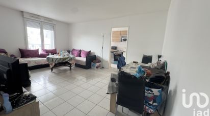 Appartement 3 pièces de 65 m² à Valenciennes (59300)