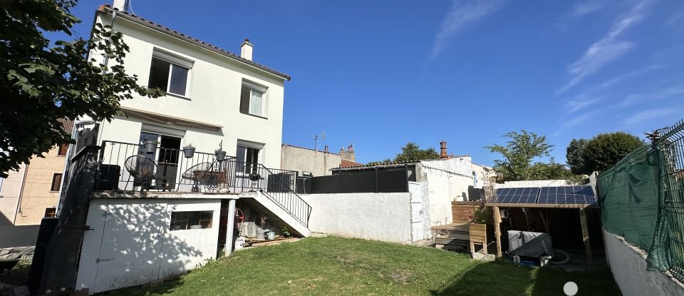 Maison traditionnelle 4 pièces de 105 m² à Riom (63200)