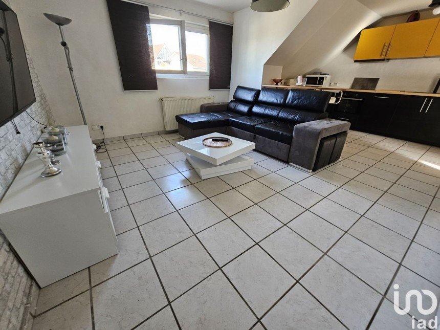 Apartment 2 rooms of 33 m² in Viry-Châtillon (91170)