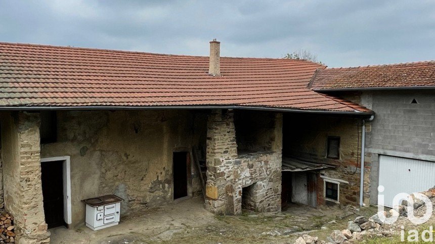 Ferme 3 pièces de 110 m² à Courzieu (69690)