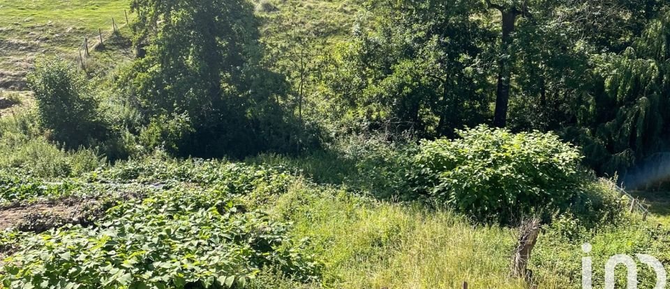 Ferme 3 pièces de 110 m² à Courzieu (69690)