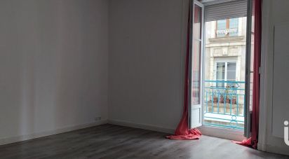 Apartment 2 rooms of 43 m² in Nantes (44000)