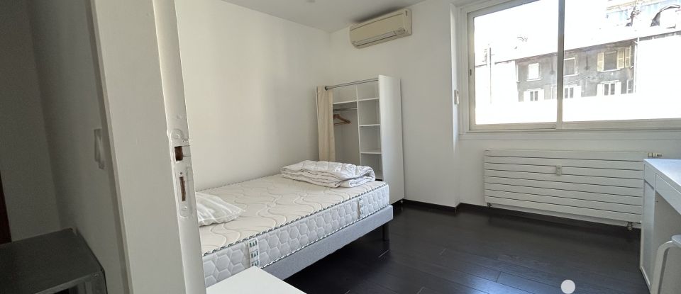 Appartement 5 pièces de 109 m² à Grenoble (38000)