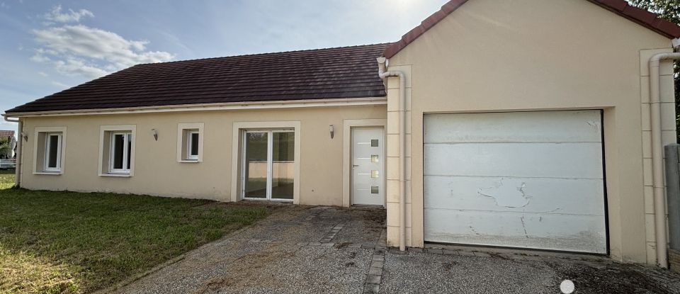 House 5 rooms of 130 m² in Vert-en-Drouais (28500)