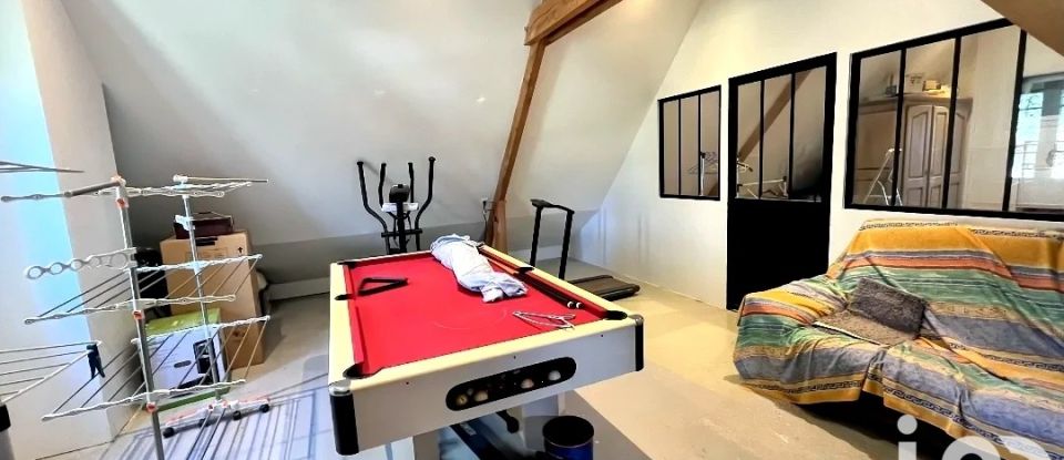 Maison traditionnelle 8 pièces de 156 m² à Salignac-Eyvigues (24590)