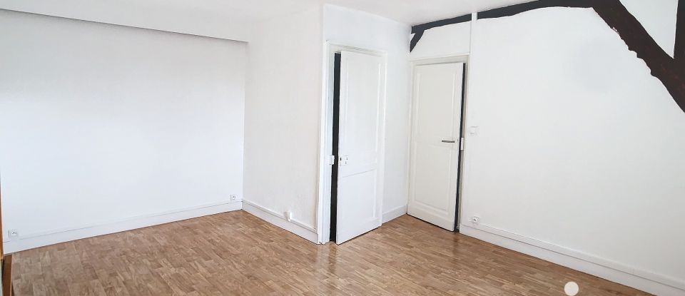 Town house 3 rooms of 80 m² in Rouen (76000)