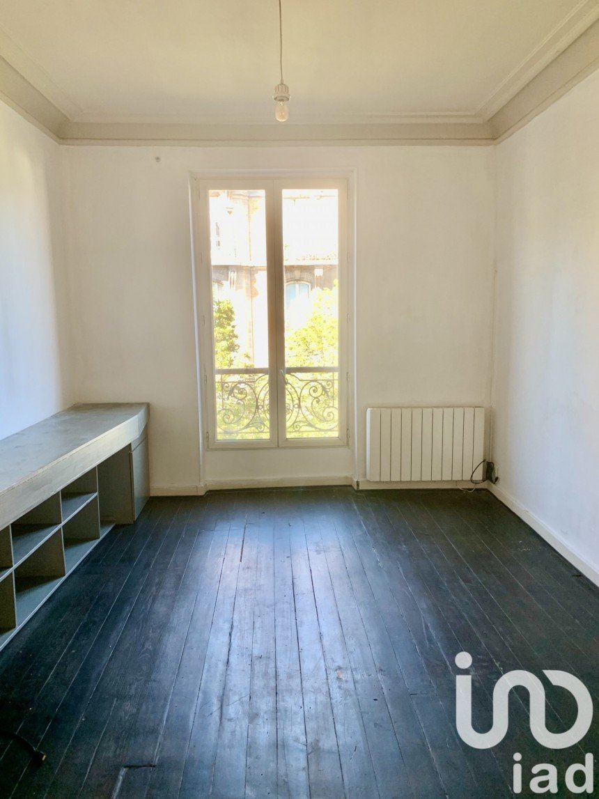 Apartment 2 rooms of 42 m² in Saint-Denis (93200)