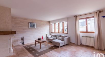 Maison 6 pièces de 123 m² à Carrières-sur-Seine (78420)