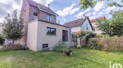 House 4 rooms of 93 m² in Carrières-sur-Seine (78420)