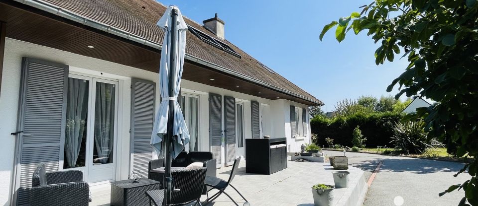 Traditional house 7 rooms of 175 m² in Janzé (35150)