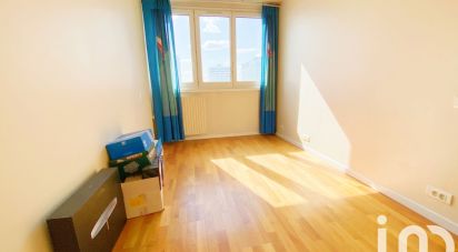 Appartement 4 pièces de 74 m² à Paris (75013)