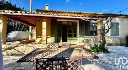 House 4 rooms of 87 m² in Mouriès (13890)