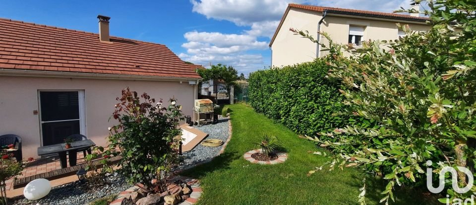 House 7 rooms of 94 m² in Waldwisse (57480)