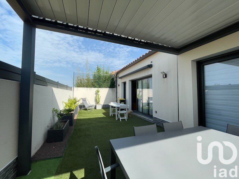 Maison 4 pièces de 94 m² à Saleilles (66280)