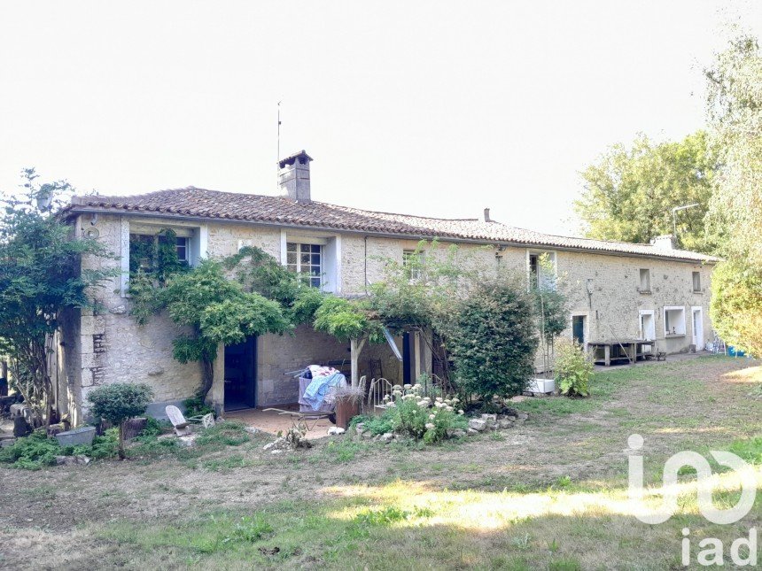 Vente Maison 284m² 12 Pièces à Saint-Pardoux (63440) - Iad France