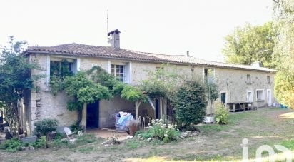 House 12 rooms of 284 m² in Ardin (79160)