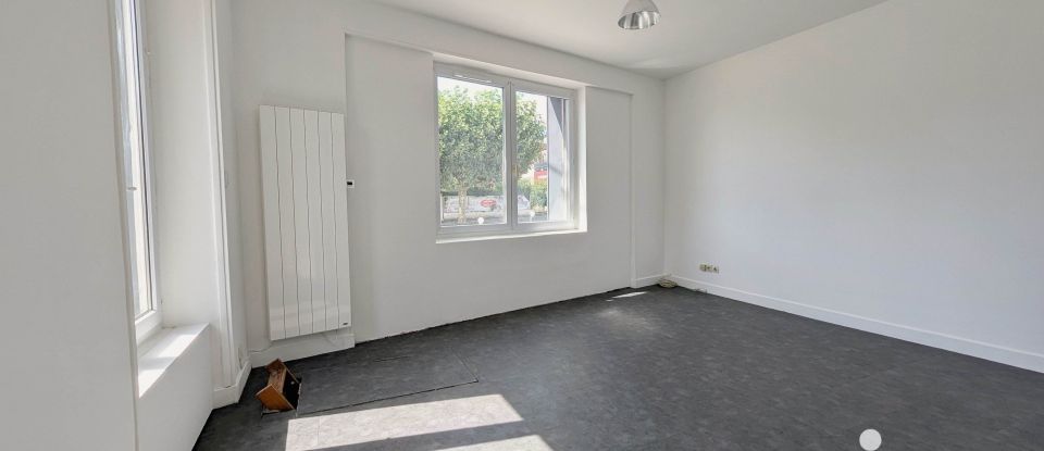 Studio 1 room of 22 m² in Savigny-sur-Orge (91600)