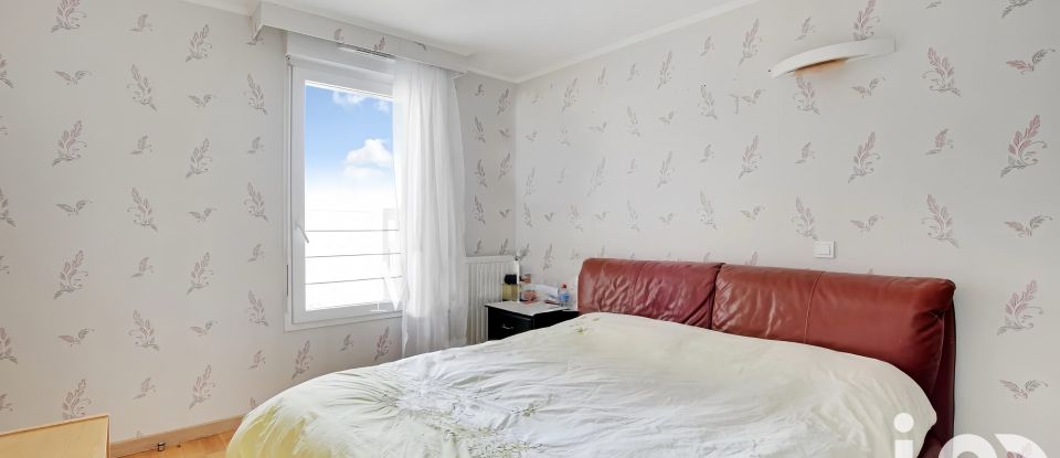 Appartement 3 pièces de 71 m² à Saint-Ouen-sur-Seine (93400)