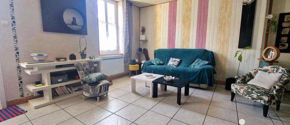 House 4 rooms of 96 m² in Rochefort (17300)