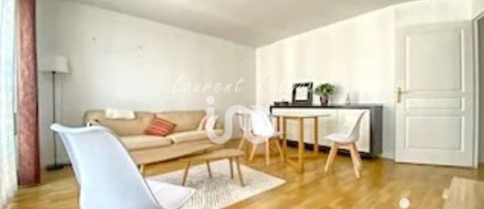 Appartement 2 pièces de 51 m² à Paris (75019)