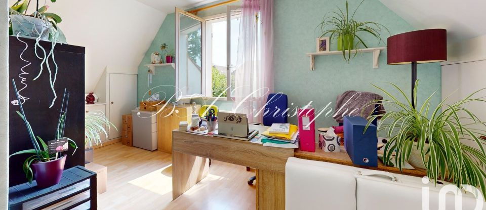 House 5 rooms of 130 m² in Ermont (95120)