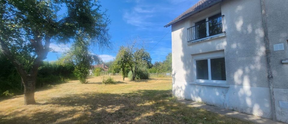 House 6 rooms of 132 m² in Lignac (36370)