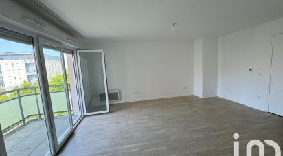 Apartment 3 rooms of 65 m² in Cergy (95800)