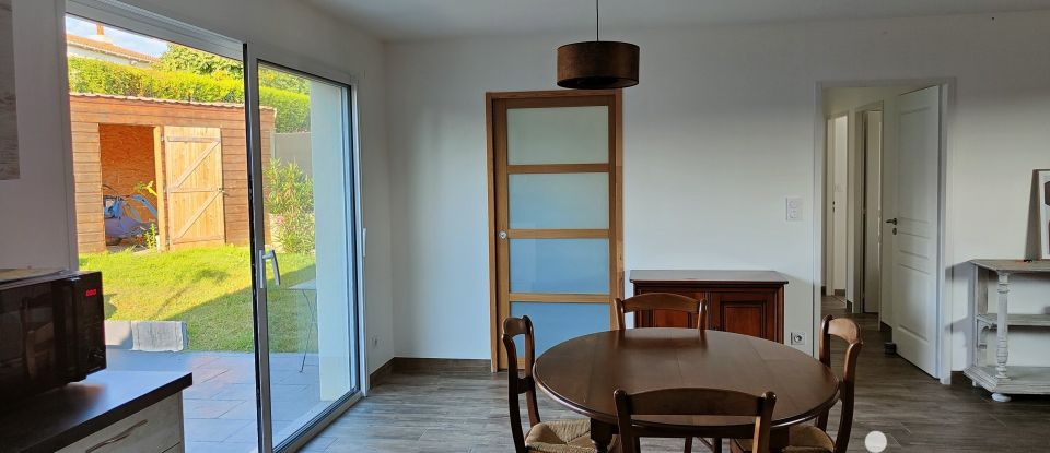 Maison traditionnelle 4 pièces de 77 m² à Talmont-Saint-Hilaire (85440)