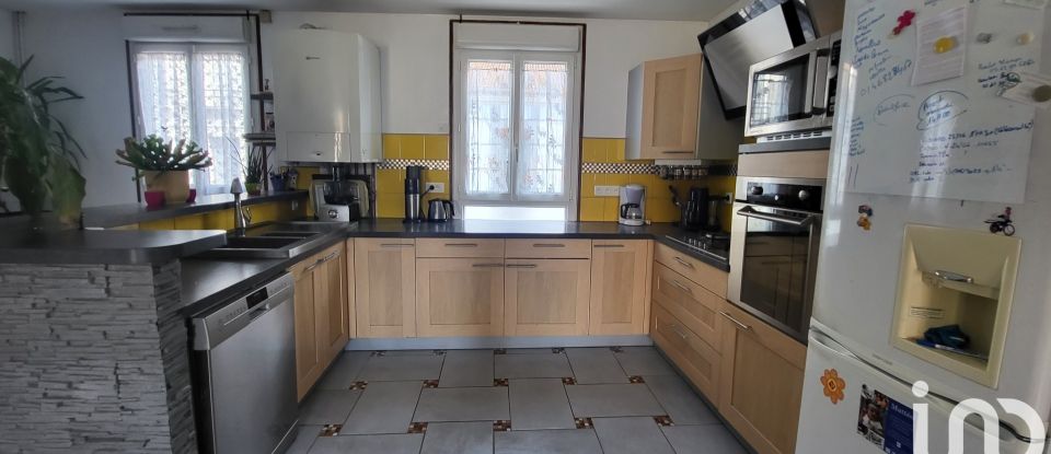 Maison 5 pièces de 125 m² à Vitry-sur-Seine (94400)