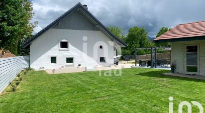 Ferme 7 pièces de 191 m² à Scientrier (74930)