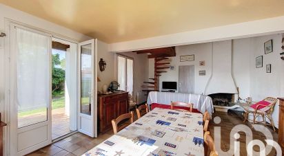 Traditional house 4 rooms of 90 m² in La Couarde-sur-Mer (17670)