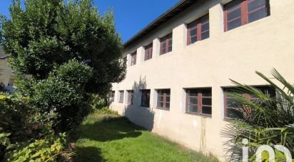 House 2 rooms of 166 m² in Coarraze (64800)