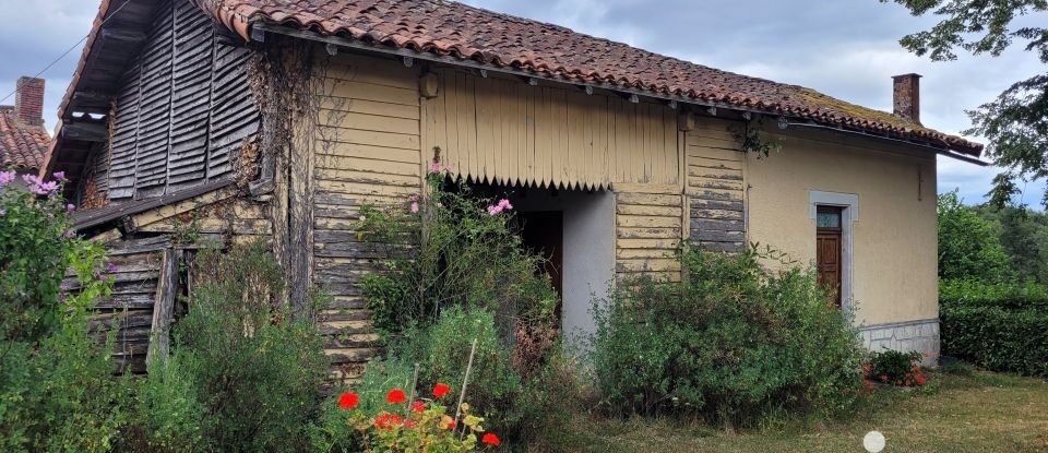 Maison 2 pièces de 53 m² à Le Bouchage (16350)