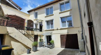 Maison 5 pièces de 110 m² à Saint-Étienne (42000)