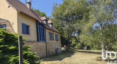 House 6 rooms of 190 m² in Sarlat-la-Canéda (24200)