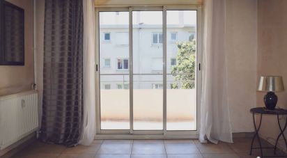 Apartment 3 rooms of 55 m² in Toulon (83200)