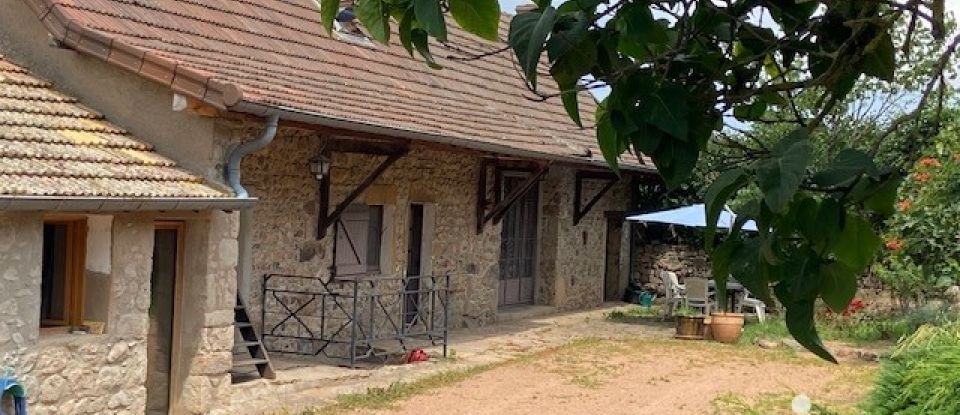 Longere 5 rooms of 125 m² in Buffières (71250)