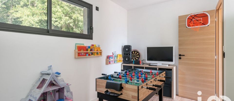 Maison 6 pièces de 140 m² à Coublevie (38500)