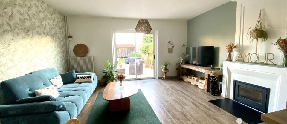 Maison 9 pièces de 219 m² à Brillon-en-Barrois (55000)