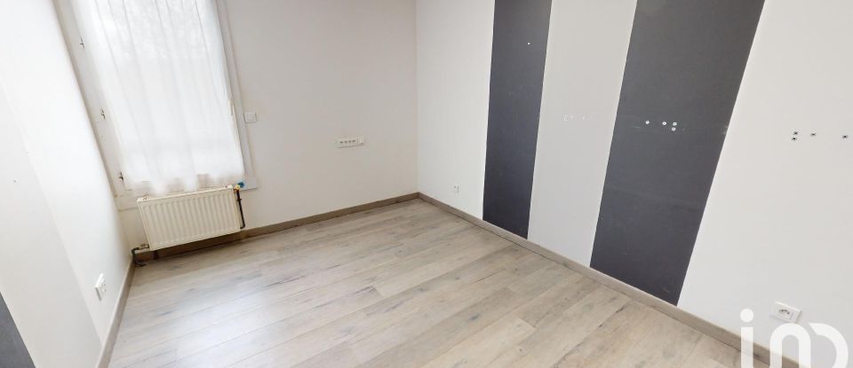 Maison 6 pièces de 124 m² à Nandy (77176)