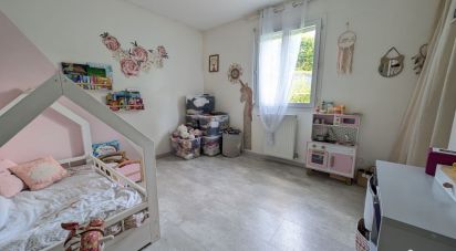 Maison 6 pièces de 103 m² à Dortan (01590)